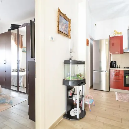 Awesome In With Wifi And 3 Bedrooms Apartment