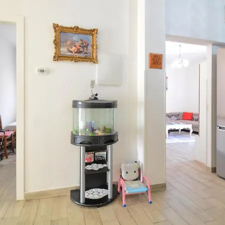 Awesome In With Wifi And 3 Bedrooms *